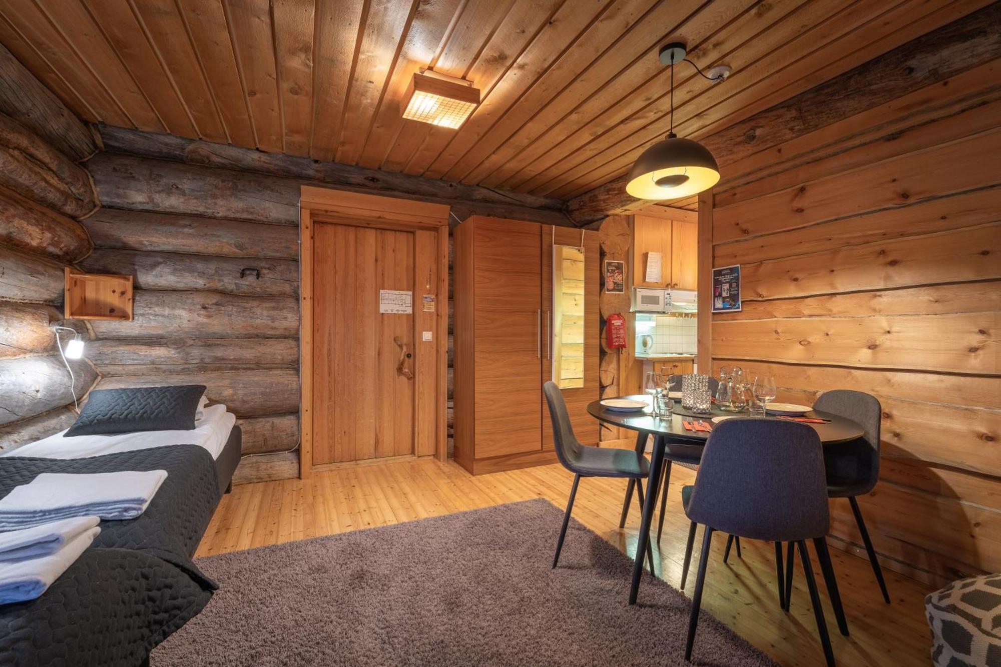 Kuukkeli Log Houses Aurora Resort Saariselka Room photo